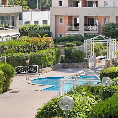 L'oasis كانيو سور مير